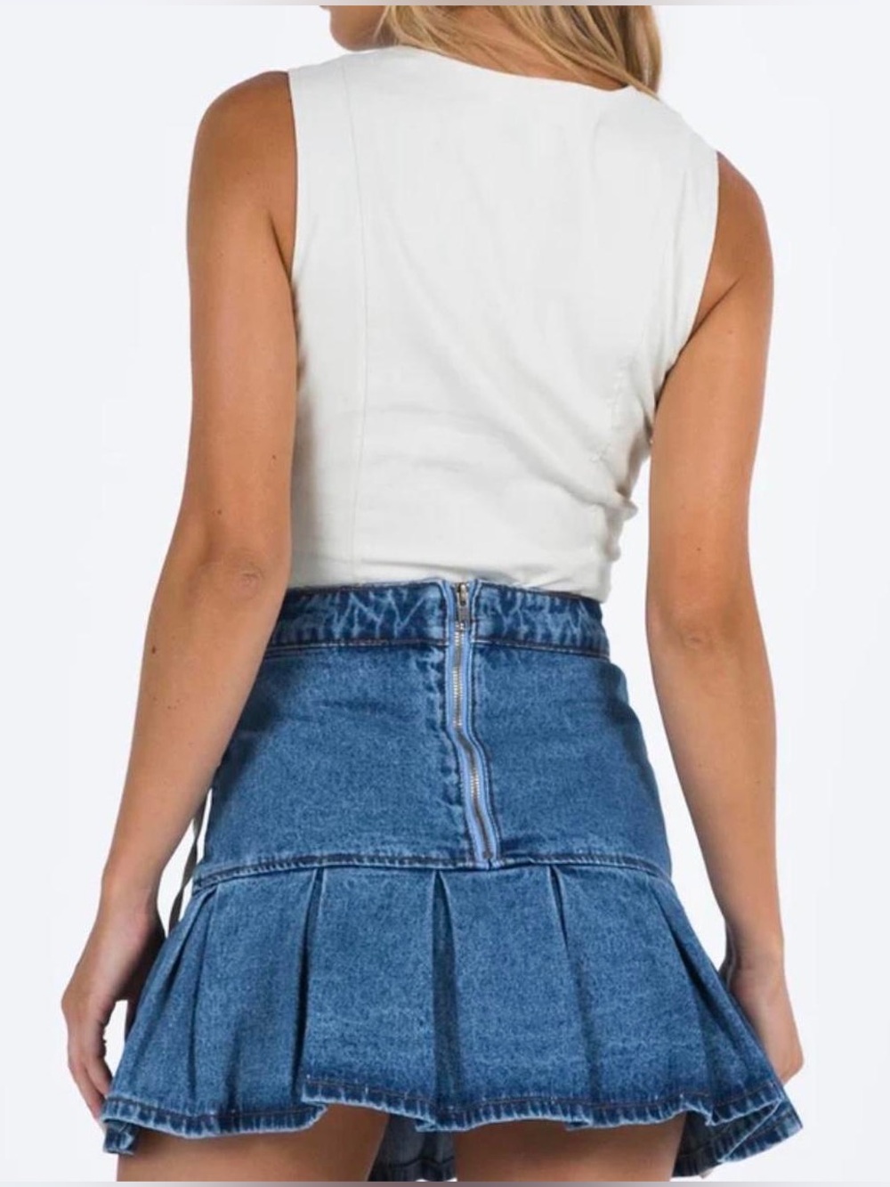 Lioness Rescue Me pleat denim skirt - Picture 2 of 5